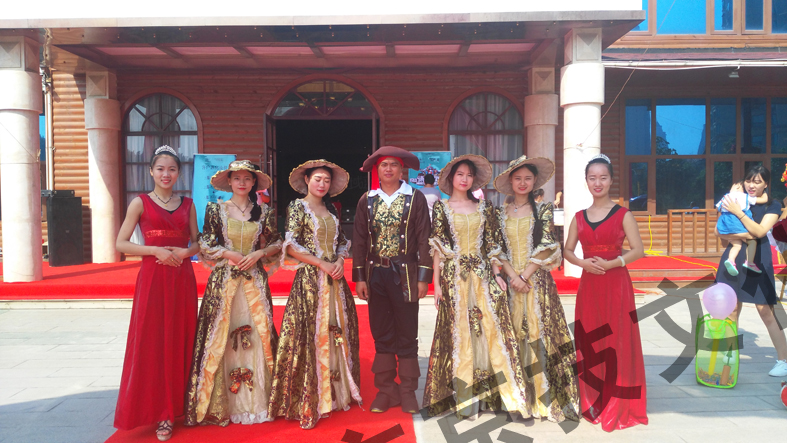 金域蓝湾交房仪式