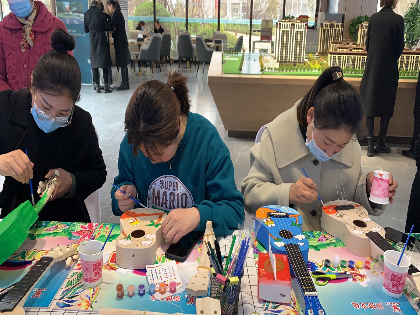 沁阳鼎泰公园府尤克里里DIY