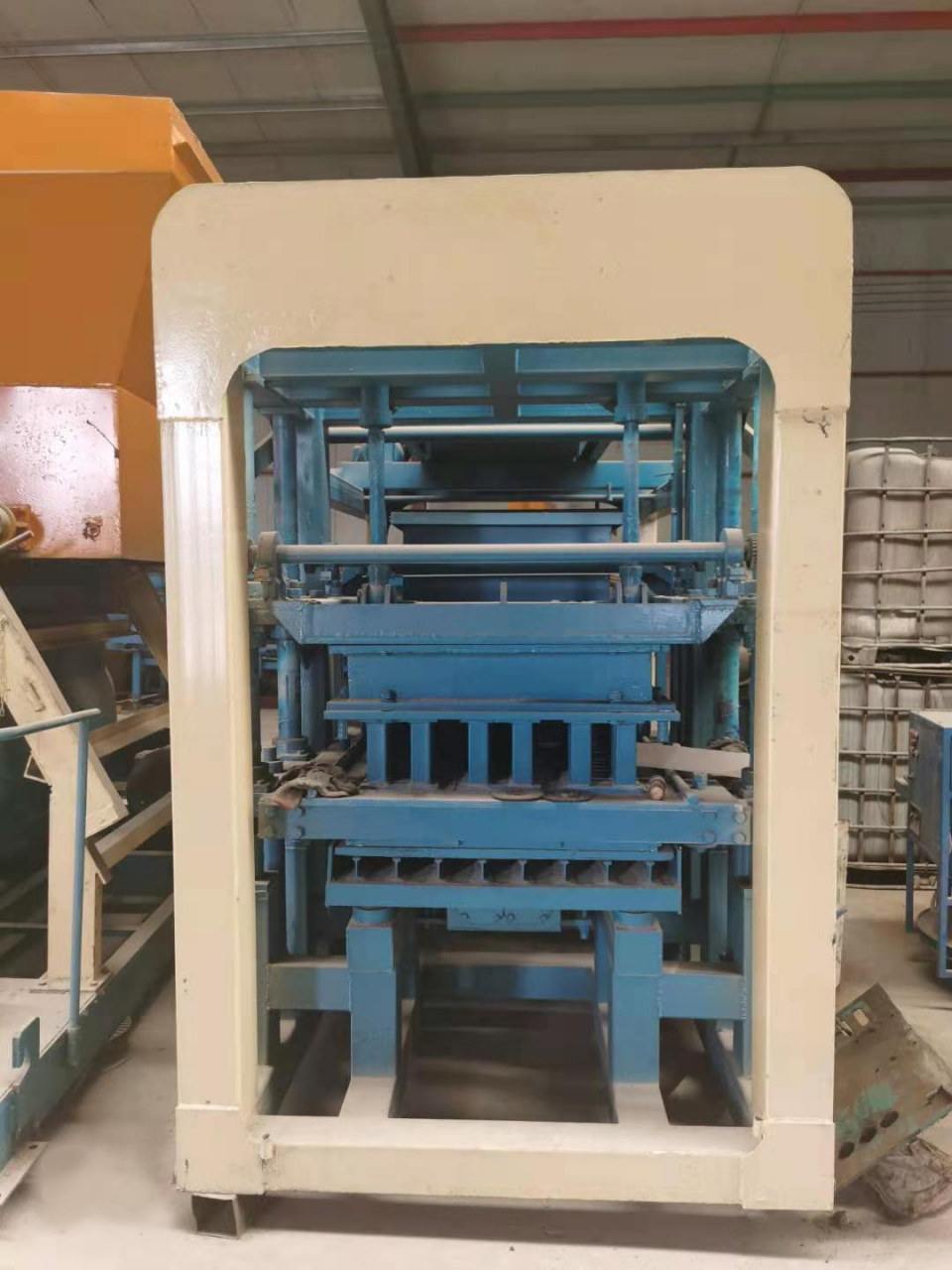 水泥免燒磚機(jī)