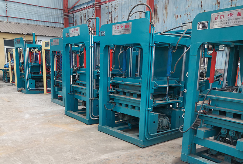 墊塊成型機(jī)