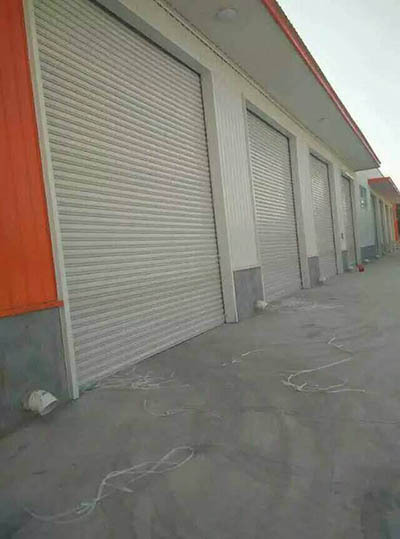 新乡市胜利物流抗风门