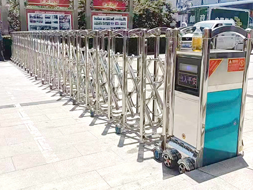 电动伸缩门