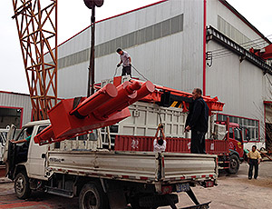 垂直式垃圾压缩中转站