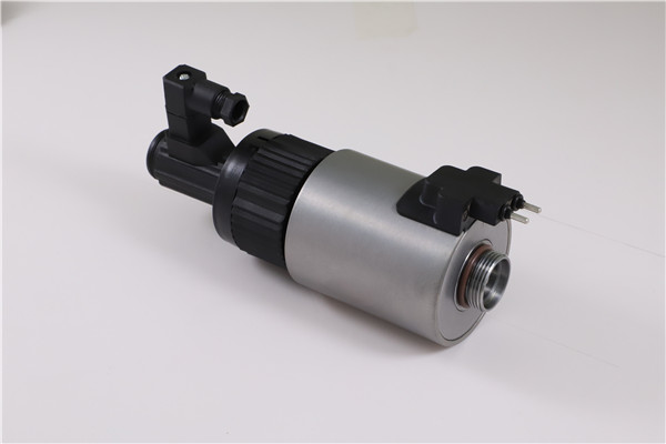 GP63系列螺纹比例阀用电磁铁