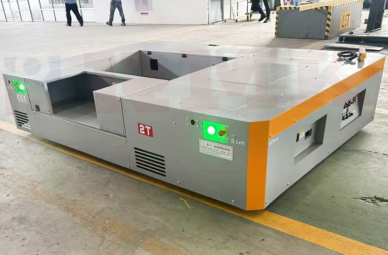 2吨差速无轨车