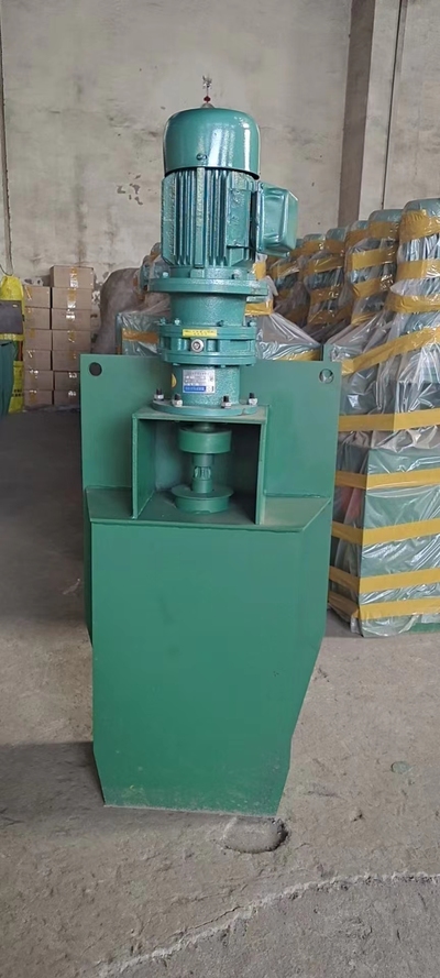 液压夹轨器