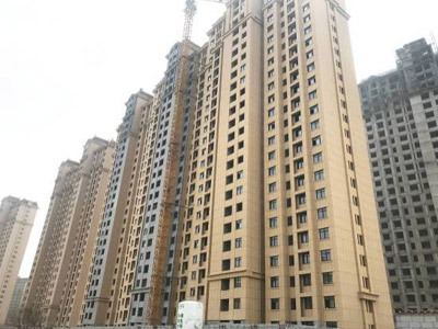 河南长蒲置业龙栖湾三期真石漆工程