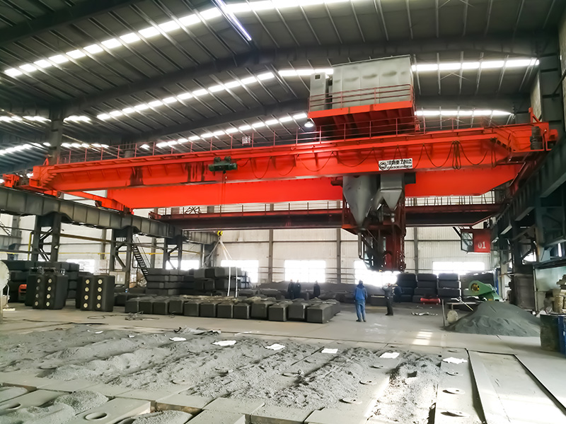 吸料起重機(jī)