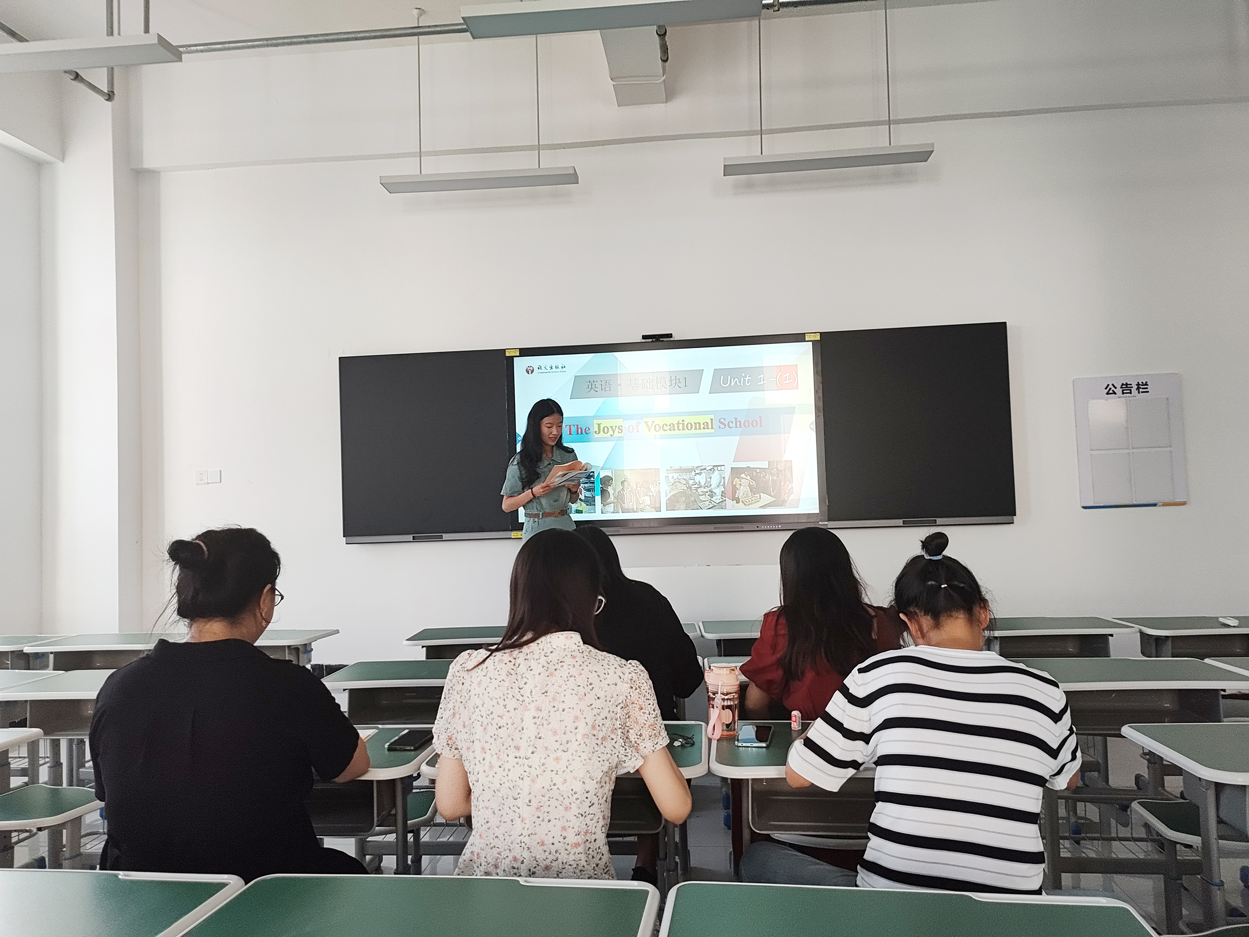01.jpg