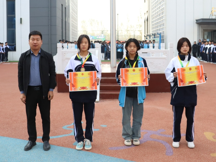 640_(2) 640_(2).png
