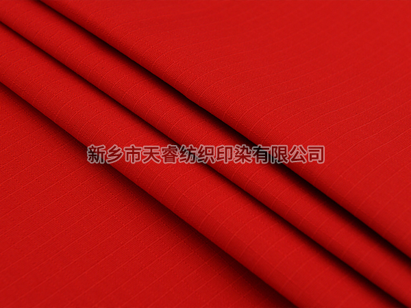TC 65/35 16*16/108*50 3/1 244GSM 三立格rib stop 红色RED