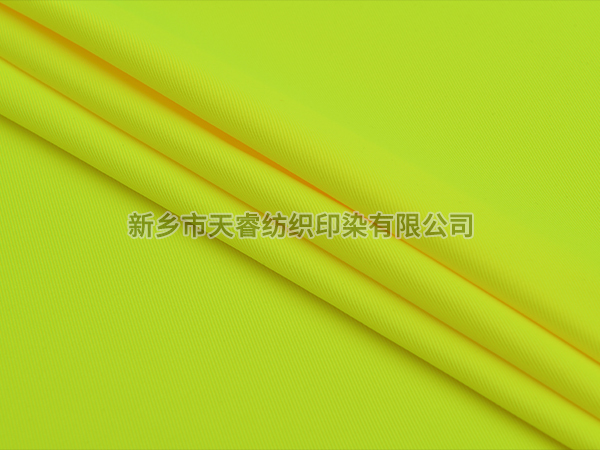 P 300D*300D/78*68 2/2 224GSM 荧光黄YELLOW FLUOR