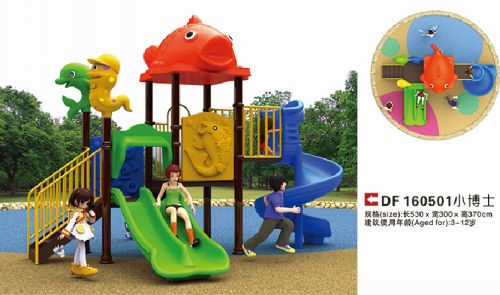 公园小木屋滑梯