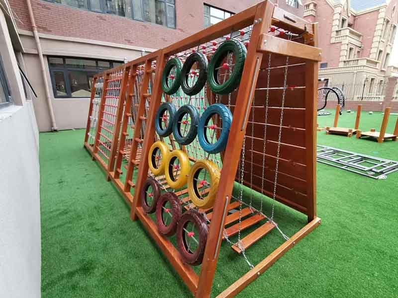 木质户外攀爬玩具