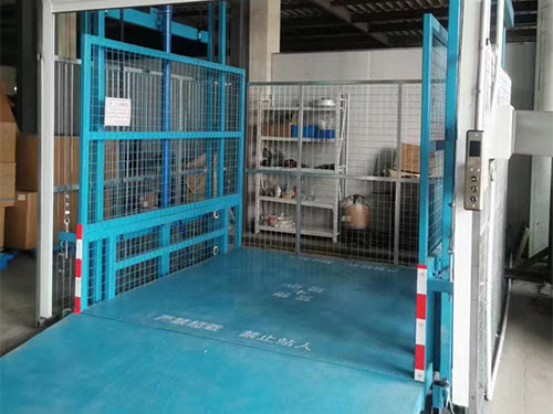 液压升降作业平台