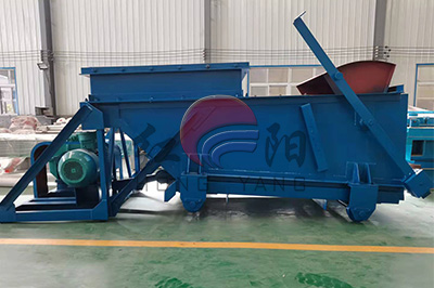 内蒙K2型往复式给煤机