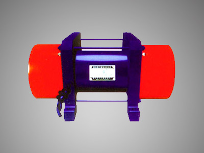 新乡盛奥振动电机：定制化三相异步设备的选型与应用