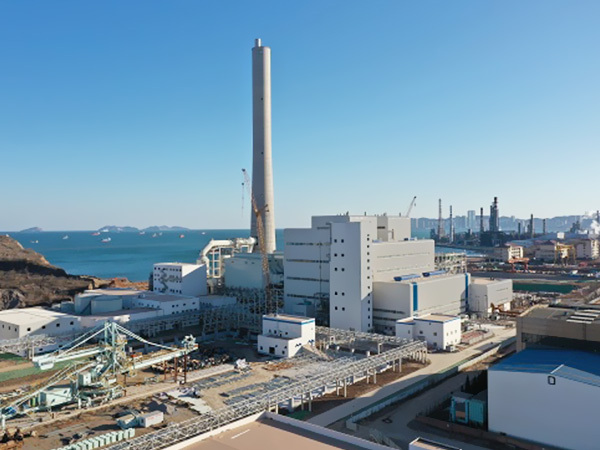 華能大連第二熱電廠210米煙囪