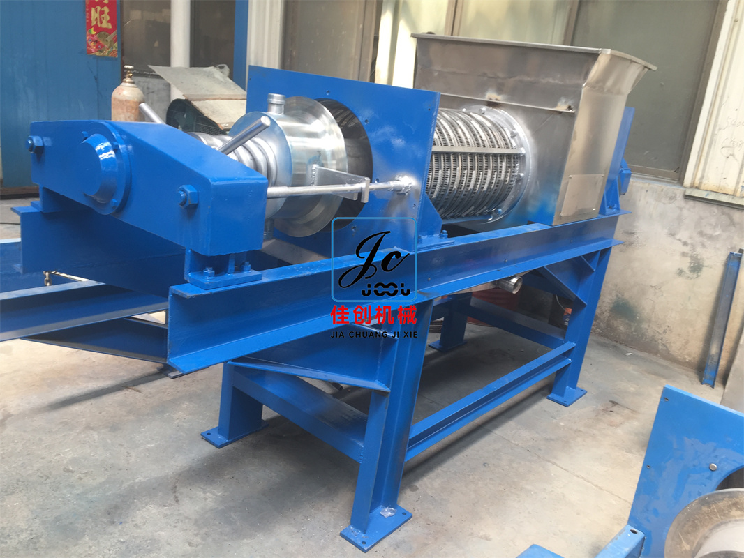 螺旋壓榨機如何通過螺桿壓榨物料？