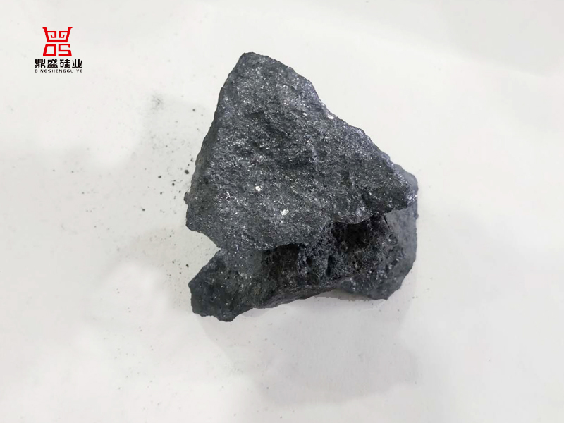 硅碳球
