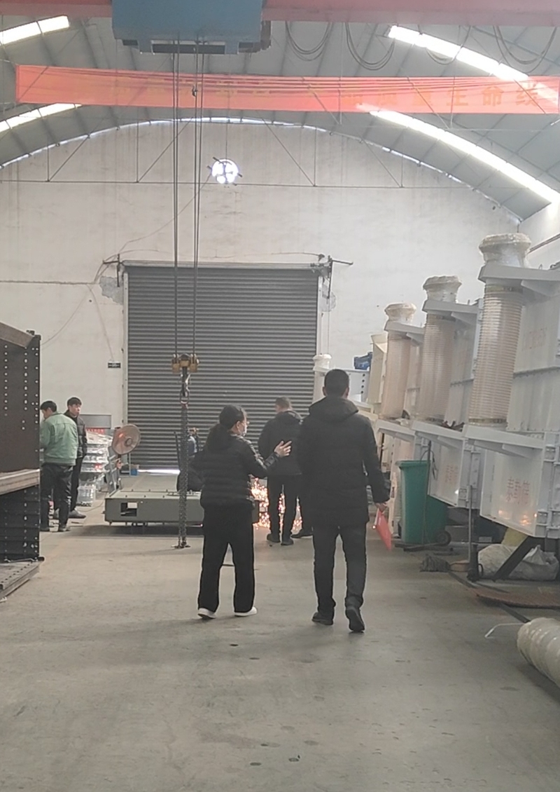 淄博氧化铝客户莅临新乡胜宇机电考察交流，共探产业升级新路径