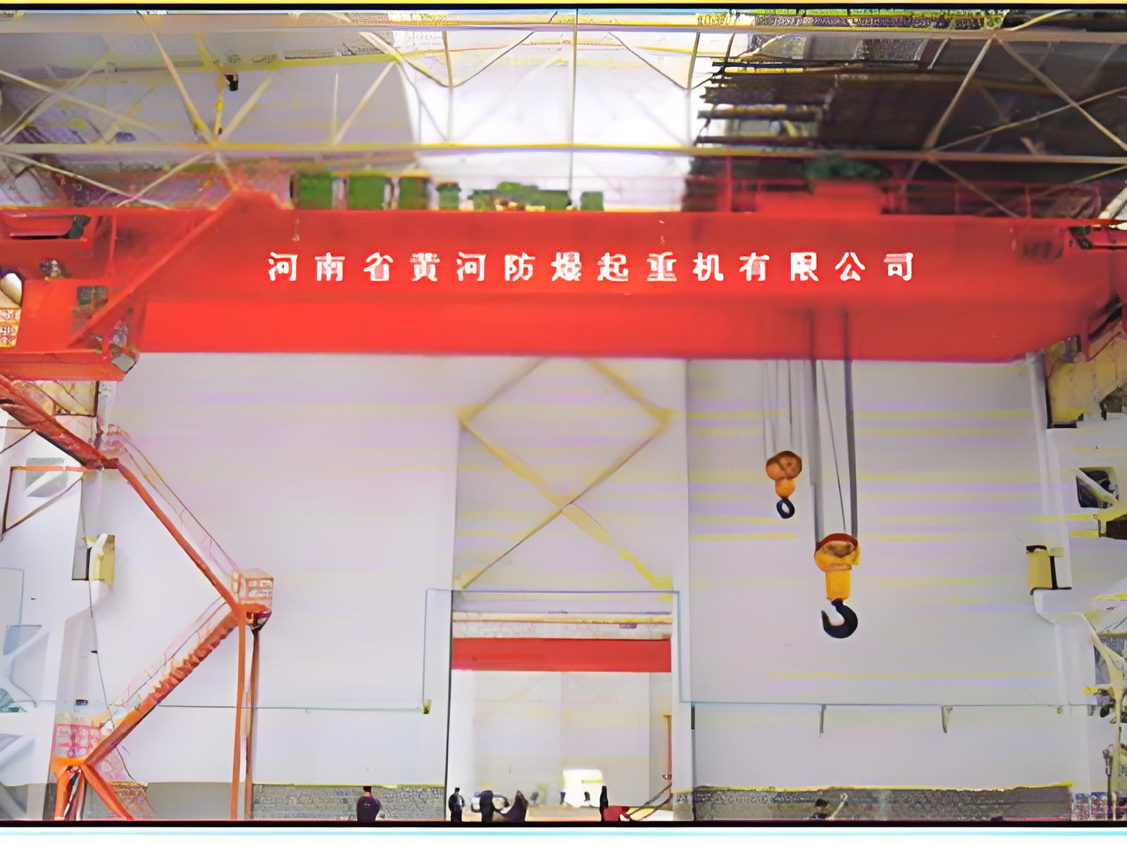 礦用起重機