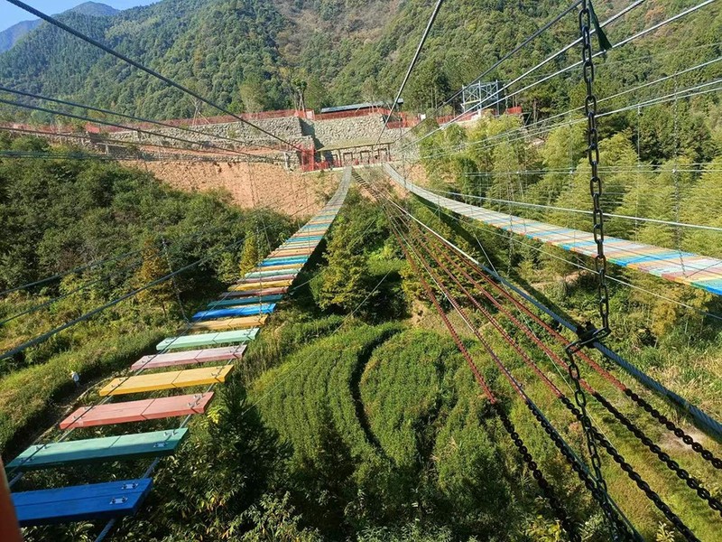 步步驚心高空吊橋