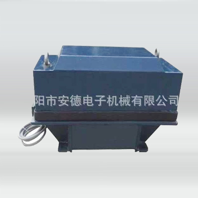 电磁振动器