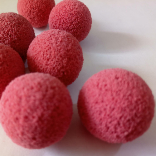 Sponge rubber ball