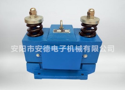 仓壁振动器