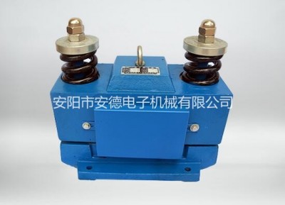 仓壁振动器