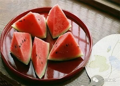 小暑来盛夏始，饮食要清热解暑