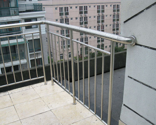 不锈钢阳台护栏