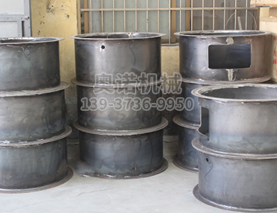 圆形振动筛底桶