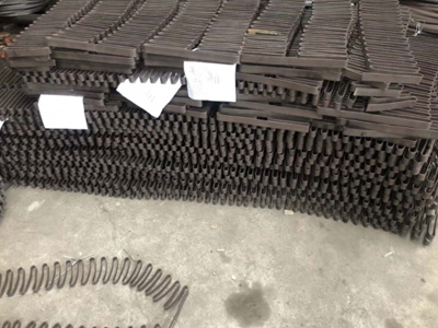Heating element, resistance band