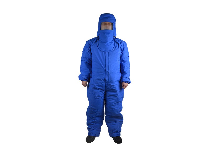 Cryogenic protective clothes