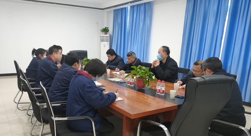 资讯︱新乡市工信局局长一行莅临中原滑动交流座谈