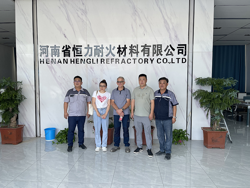 Italy client visit hengli refractory company for quality inspection