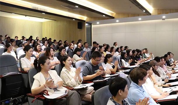 2023年新乡市拓晋科技中等专业学校教职工暑期培训全面启动