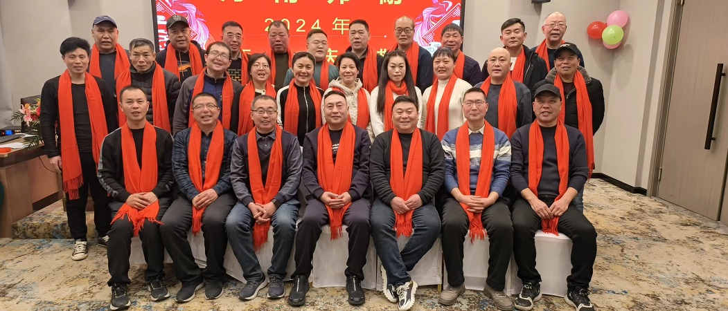大合照2.jpg