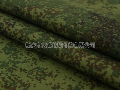 Tc 65/35 21*14 /100*53 210GSM 三立格rib-stop 俄罗斯印花+防水 Russian camouflage + waterproof
