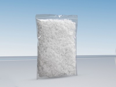 片状固体氢氧化钾