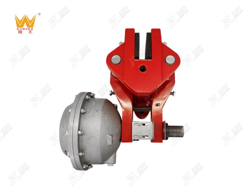 Pneumatic caliper disc brake