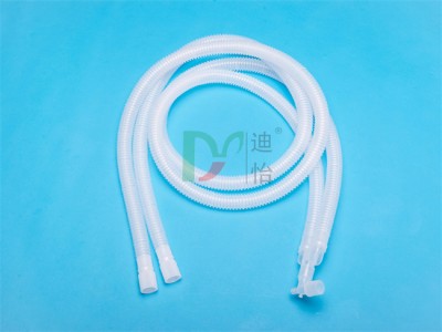 河南太阳成城集团tyc234cc一次性使用麻醉呼吸管路，管体柔软出气通畅