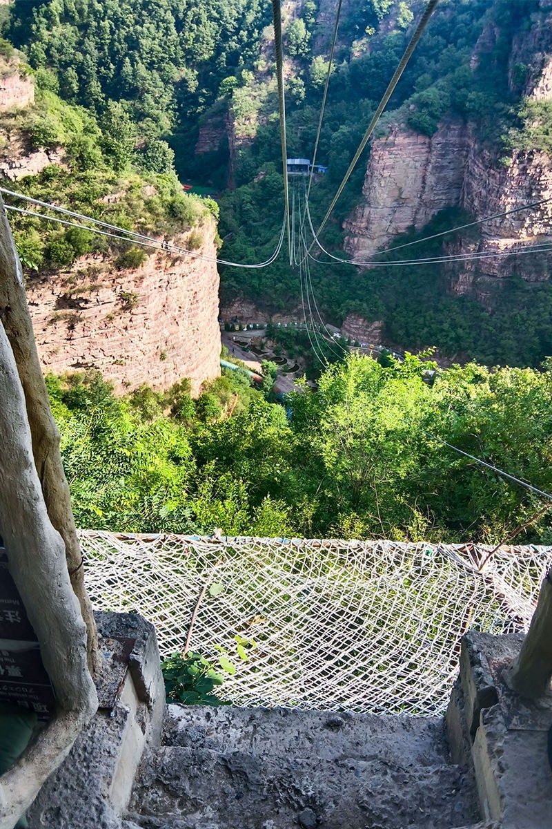 河北邢台爱情山滑索