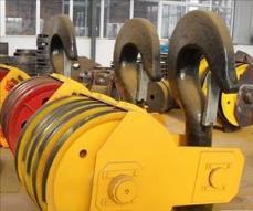 起重机吊钩组 起重机吊钩组.jpg