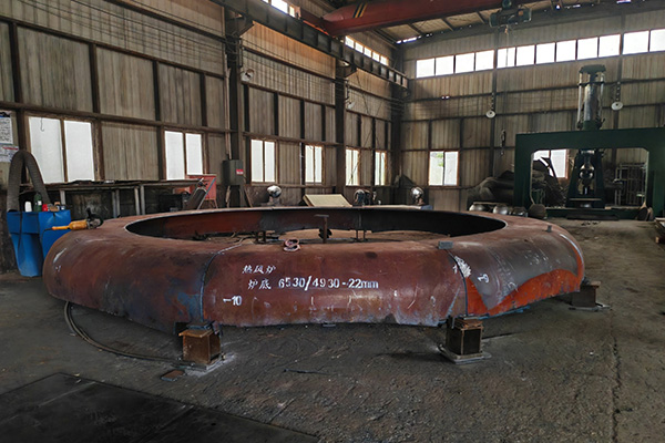 碳钢椭圆封头 碳钢椭圆封头.jpg