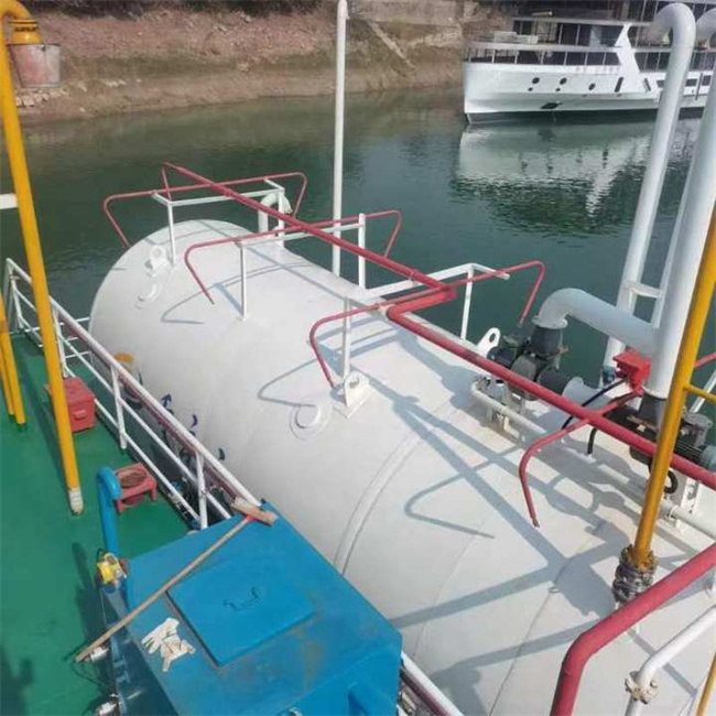新鄉(xiāng)誠德船用燃料罐應用中