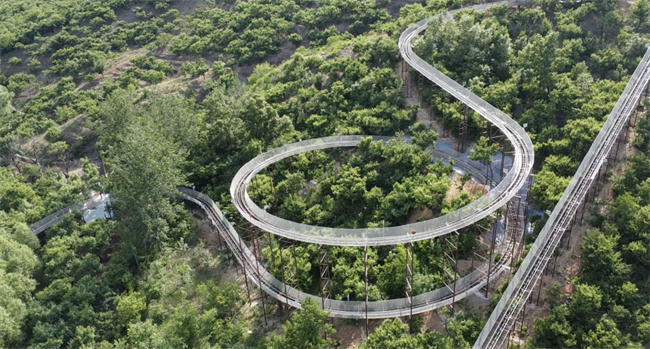 新世纪游乐双轨滑道项目