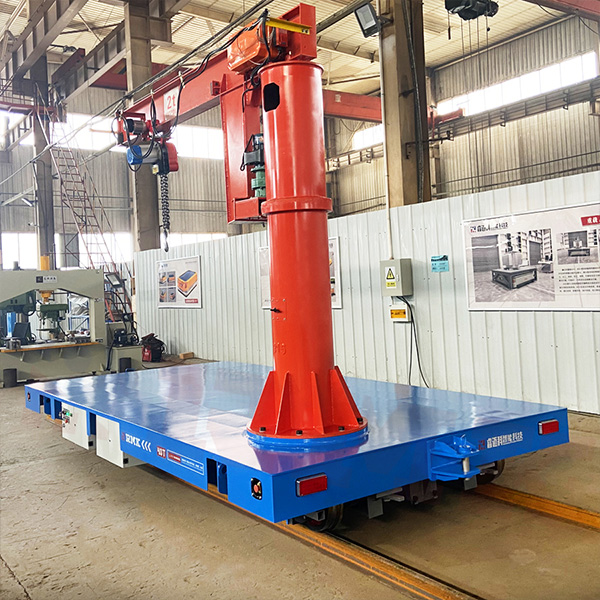 40吨悬臂吊轨道车